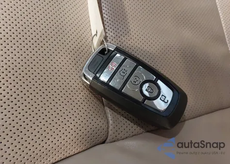 2020 Lincoln Aviator Reserve z USA, uszkodzony, nr VIN 5LM5J7XC9LGL11152